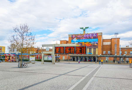 OLOMOUC, CZECH REPUBLIC, APRIL 16, 2016: Square in front of the main train and bus station in the czech city Olomouc.のeditorial素材