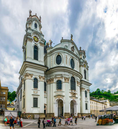 SALZBURG, AUSTRIA, JULY 3, 2016: People are strolling in front of the Kollegienkirche (Collegiate Church), Salzburg, Austriaのeditorial素材
