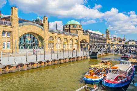 HAMBURG, GERMANY, AUGUST 29, 2016: View of the elbe riverside in the old port of Hamburg, Germany.