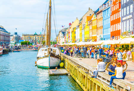 COPENHAGEN, DENMARK, AUGUST 20, 2016: View of the old Nyhavn port in the central Copenhagen, Denmark.のeditorial素材