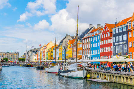 COPENHAGEN, DENMARK, AUGUST 21, 2016: View of old Nyhavn port in the central Copenhagen, Denmark.のeditorial素材