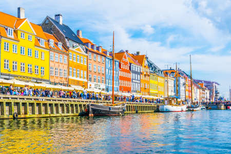 COPENHAGEN, DENMARK, AUGUST 21, 2016: View of old Nyhavn port in the central Copenhagen, Denmark.のeditorial素材
