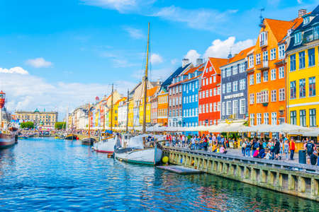 COPENHAGEN, DENMARK, AUGUST 21, 2016: View of old Nyhavn port in the central Copenhagen, Denmark.のeditorial素材