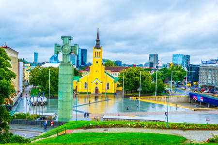 TALLIN, ESTONIA, AUGUST 16, 2016: Cross of liberty on the freedom square in Tallin, Estonia.のeditorial素材