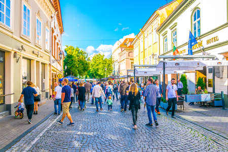 VILNIUS, LITHUANIA, AUGUST 14, 2016: Pilies gatve is the main tourist street in Vilnius, Lithuaniaのeditorial素材