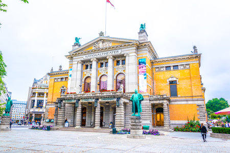 OSLO, NORWAY, AUGUST 24, 2016: People are strolling in front of the National theater in Oslo, the capital of Norwayのeditorial素材
