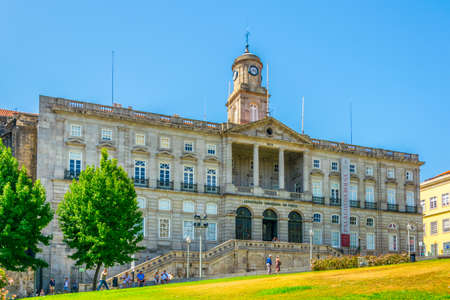 PORTO, PORTUGAL, SEPTEMBER 5, 2016: Palacio da Bolsa in Porto, Portugal.のeditorial素材