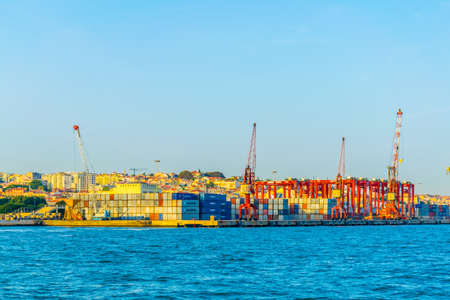 LISBON, PORTUGAL, SEPTEMBER 3, 2016: View of the port of Lisbon, Portugal.のeditorial素材