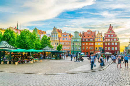 WROCLAW, POLAND, MAY 28, 2017: Colorful houses at Plac Solny square in central Wroclaw, Polandのeditorial素材