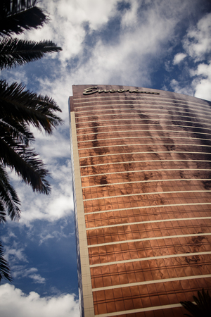 LAS VEGAS - JULY 30: Wynn and Encore Las Vegas Resort and Country Club located on the Las Vegas Strip on July 30, 2012 in Las Vegas. Wynn opened on April 28, 2005 and cost US$2.7 billion to buildのeditorial素材