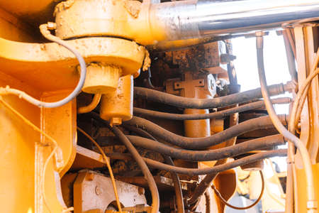mechanisms inside a large dump truck