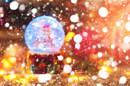blurred christmas background, snow, bokeh, flatley, copy spaceの写真素材