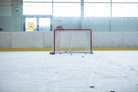 ice hockey red empty training net