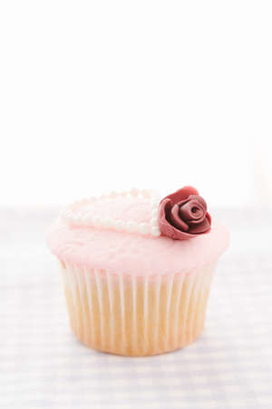 Vintage cupcakes decorated in pinkの写真素材