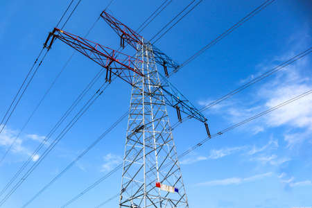 There are many such high-voltage power lines on the outskirts of the cityの写真素材