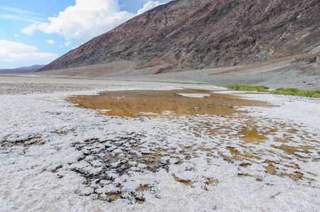 The salt plains at the lowest point in the USA on a hot summer day. This area is known as Badwater.の写真素材