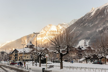 CHAMONIX DE MONT BLANC, FRANCE, DECEMBER 24, 2017. Snow covered streets of Chamonix de Mont Blanc in early winter. This popular tourist destination was hit by massive snow fall around this time.のeditorial素材