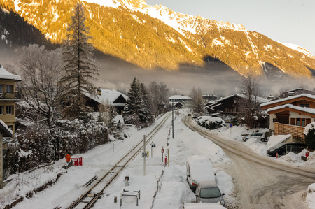 CHAMONIX DE MONT BLANC, FRANCE, DECEMBER 24, 2017. Snow covered streets of Chamonix de Mont Blanc in early winter. This popular tourist destination was hit by massive snow fall around this time.のeditorial素材