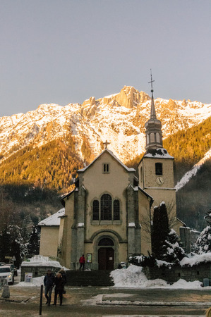 CHAMONIX DE MONT BLANC, FRANCE, DECEMBER 24, 2017. Snow covered streets of Chamonix de Mont Blanc in early winter. This popular tourist destination was hit by massive snow fall around this time.のeditorial素材