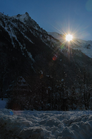 CHAMONIX DE MONT BLANC, FRANCE, DECEMBER 24, 2017. Snow covered streets of Chamonix de Mont Blanc in early winter. This popular tourist destination was hit by massive snow fall around this time.のeditorial素材