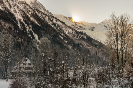 CHAMONIX DE MONT BLANC, FRANCE, DECEMBER 24, 2017. Snow covered streets of Chamonix de Mont Blanc in early winter. This popular tourist destination was hit by massive snow fall around this time.のeditorial素材