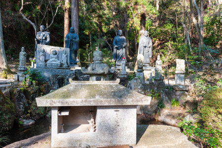 Hiroshima, Japan - January 2, 2020. Exterior of statues at the famous Mitaki dera temple in Hiroshima.のeditorial素材