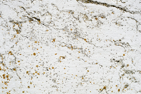 White background old cracked wall with texture.の写真素材