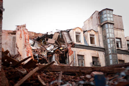 Broken house in the center of Saint-Petersburg. Wall with widows.の写真素材