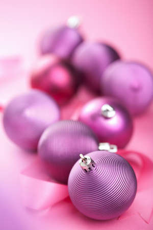 purple christmas ballsの写真素材