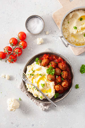 keto paleo diet lunch mashed cauliflower with meatballsの写真素材