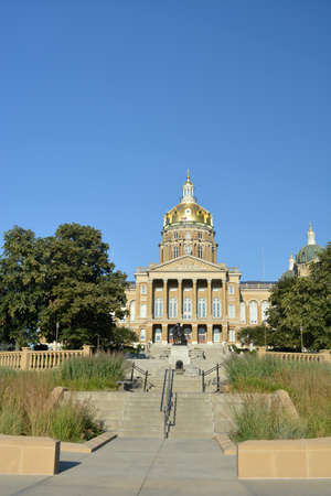 Iowa State Capitol Building in Des Moines, Iowaの写真素材