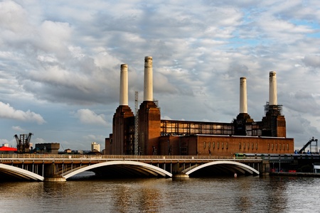 Battersea power station in London, England, UKの写真素材