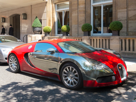 London, UK - CIRCA JULY 2012  A Bugatti Veyron is parked in front of the Berkeley hotelのeditorial素材