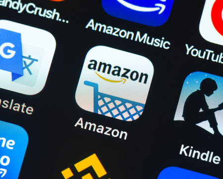 BAYONNE, FRANCE - CIRCA JANUARY 2021: Amazon app icon on Apple iPhone screen.のeditorial素材