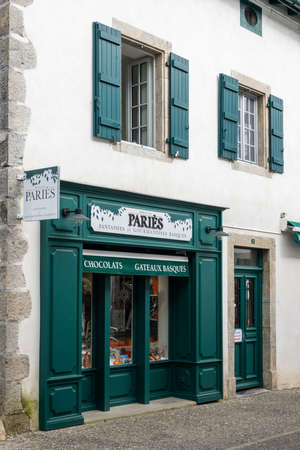 ESPELETTE, FRANCE - CIRCA FEBRUARY 2021: Paries shop facade. Paries is a chocolate, pastry, ice cream and confectionery maker from the French Basque Country.のeditorial素材