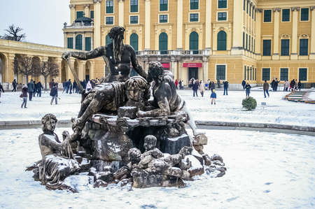VIENNA, AUSTRIA - JANUARY 03: Statue near Schonbrunn Palace on January 03, 2008 in Vienna, Austriaのeditorial素材