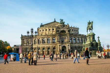 DRESDEN, GERMANY - OCTOBER 10: View on Opera House on October 10, 2008 in Dresden, Germany. The opera house was originally built by the architect Gottfried Semper in 1841.のeditorial素材