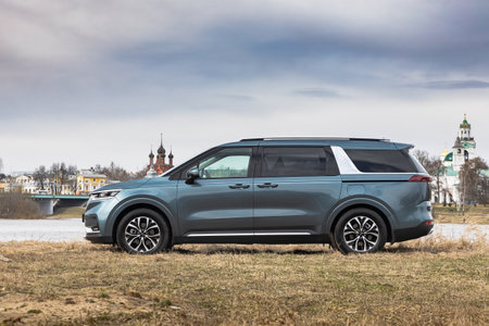 MOSCOW, RUSSIA - April 18, 2021 : New Kia Carnival on the street. a seven-seater van or a crossover for traveling. big family carのeditorial素材