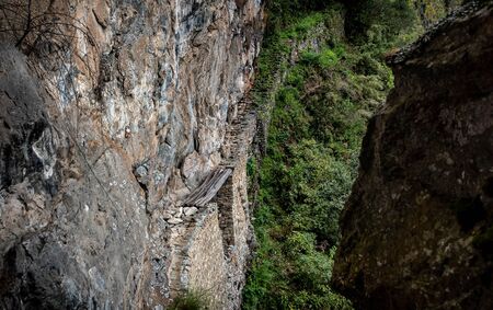 Path to Inca bridge, Urubamba, Machu Picchu, Peruの写真素材