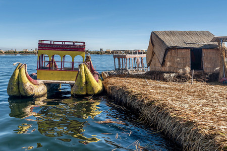 Weathered reed boats along the coast of Lake Titicaca in Puno, Peruのeditorial素材
