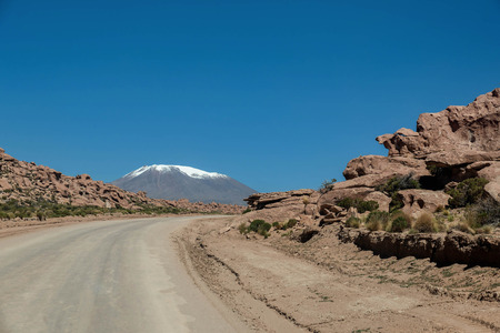 Dirt road to Highlands of Andes, Boliviaの写真素材