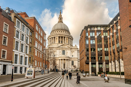 London, UK- January 10, 2018:View of Saint Pauls Cathedral in London, UKのeditorial素材