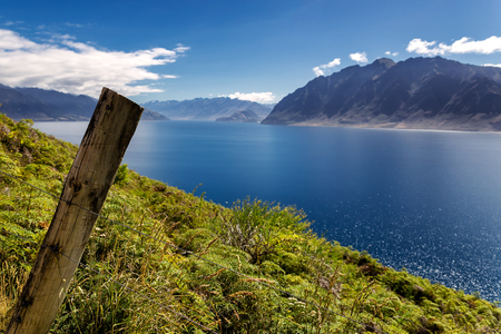 Lake Hawea view on a sunny summer day, New Zealandの写真素材