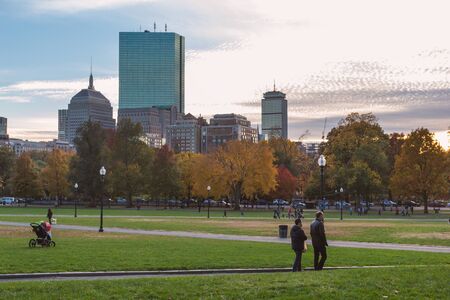BOSTON, USA - OCTOBER, 2015: Walking trail in Boston Common park in fall seasonのeditorial素材