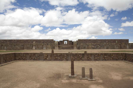 Tiwanaku (Tiahuanaco and Tiahuanacu) の写真素材