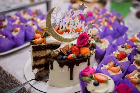 a wedding cake with wedding decorの写真素材