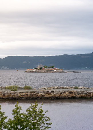 Munkholmen islet in Trondheimsfjorden served many purposes, fortress, prison and a World War II anti-aircraft gun station. Today, it attracts visitors for its history and viewsの写真素材
