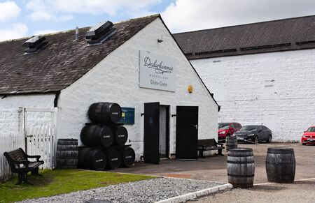 Dalwhinnie Distillery- visitor center - I - Scotlandのeditorial素材