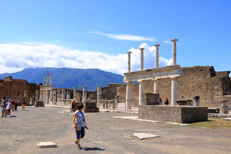 July 16 2021 - Pompei, Naples, Italy: The famous antique site of Pompeii, near Naples, Italyのeditorial素材