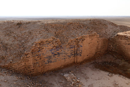 walls and bricks in the excavation site in the Ancient City of Uruk, Iraqの写真素材